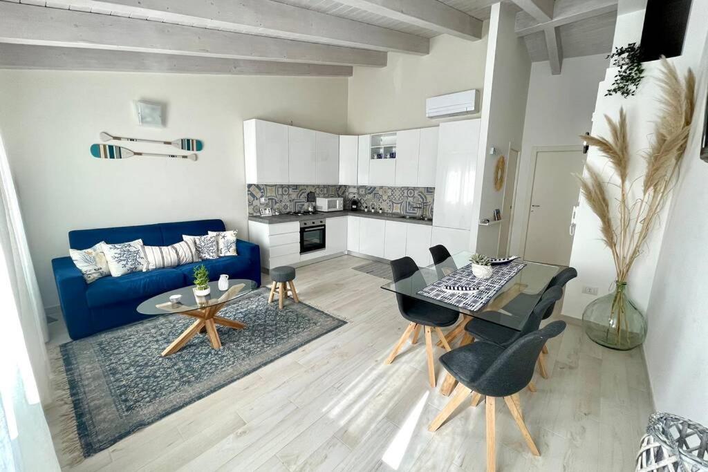 Free Private Parking, New Apartment Альгеро Экстерьер фото