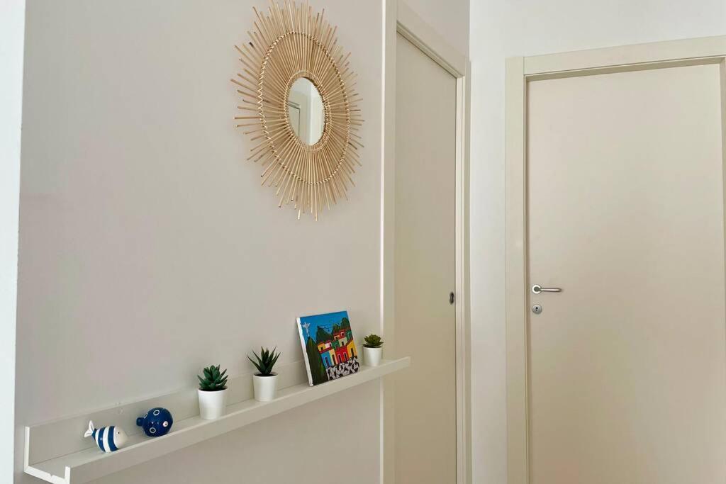 Free Private Parking, New Apartment Альгеро Экстерьер фото