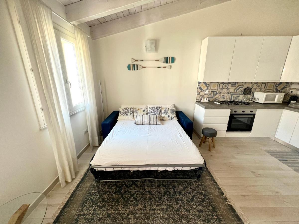 Free Private Parking, New Apartment Альгеро Экстерьер фото